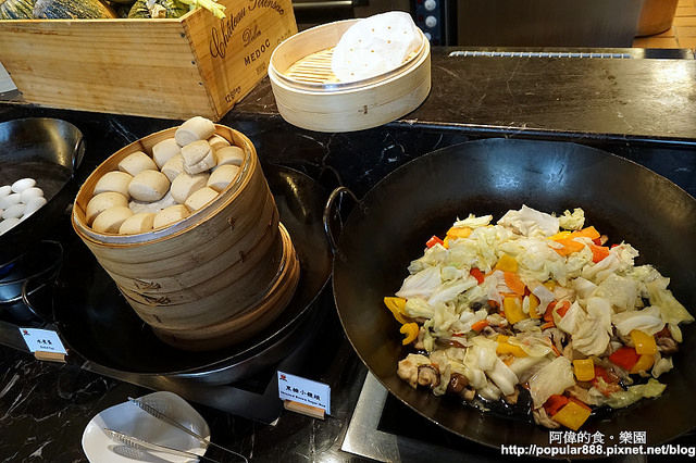 【头前庄站】双人一泊二食晚餐吃"品花苑自助餐"再送国宾戏院电影票2